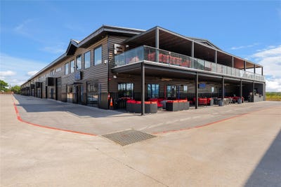 /international/us/13807-fm-812-del-valle-tx-110119557139/