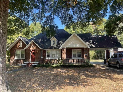 /international/us/594-atoka-munford-ave-atoka-tn-110120511995/