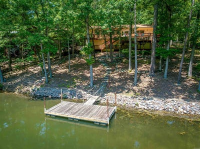 /international/us/25-costa-del-lago-lane-hot-springs-village-ar-110100996393/