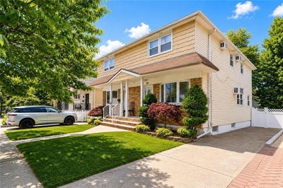 /international/us/52-cambridge-avenue-staten-island-ny-110107932864/