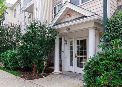 /international/us/2201-davenport-ave-canton-ma-110100677976/