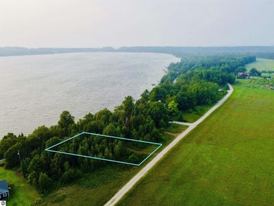 /international/us/n-lake-leelanau-drive-lake-leelanau-mi-110109452824/