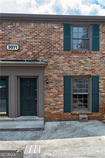 /international/us/3071-colonial-way-atlanta-ga-110106983277/