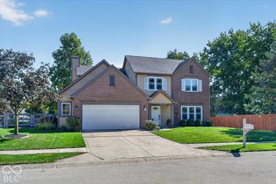 /international/us/7567-meadow-ridge-drive-fishers-in-110120584695/