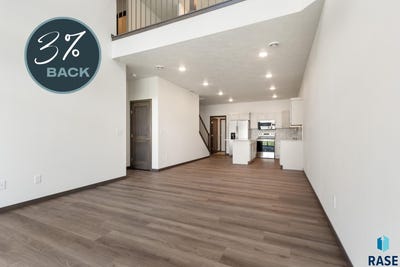 /international/us/2406-e-jetty-pl-sioux-falls-sd-110109793303/