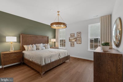 /international/us/86-cedar-circle-levittown-pa-110101429476/?lang=id