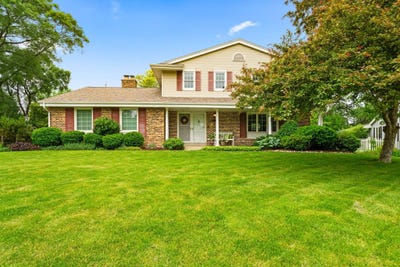 /international/us/2365-guinevere-dr-brookfield-wi-110100149843/