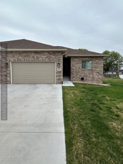 /international/us/1804-del-mar-cir-grand-island-ne-110107465580/