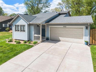 /international/us/4942-w-143rd-street-savage-mn-110108532902/