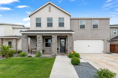 /international/us/119-ne-riverway-drive-visalia-ca-110108386228/