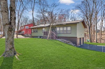 /international/us/32-sachson-place-wappingers-falls-ny-110106924387/
