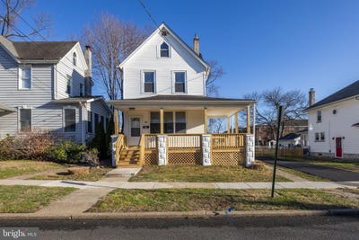 /international/us/28-w-greenwood-avenue-oaklyn-nj-110106072047/