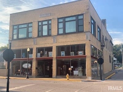 /international/us/8647-w-college-street-french-lick-in-110097083361/