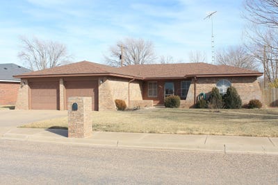 /international/us/208-n-kingwood-street-hereford-tx-110097191334/