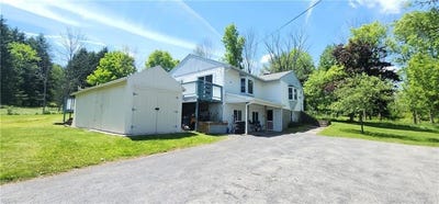 /international/us/180-kendall-ave-ithaca-ny-110108772535/