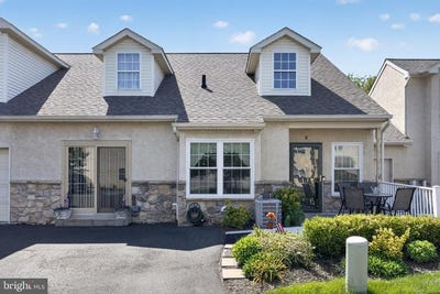 /international/us/8-stuart-drive-norristown-pa-110108637503/