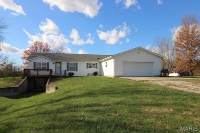 /international/us/1495-woburn-avenue-greenville-il-110098238459/