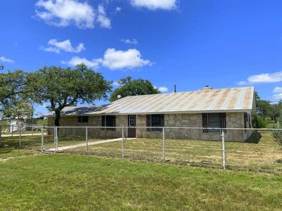 /international/us/637-fm-479-mountain-home-tx-110108170612/