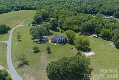 /international/us/6355-hickory-hill-lane-stanfield-nc-110108415992/