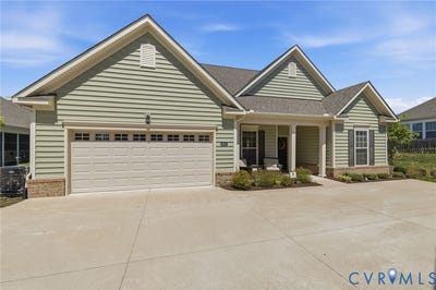 /international/us/6613-southwalk-heights-moseley-va-110107776275/