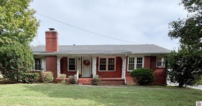 /international/us/414-s-moore-st-marion-ky-110102851277/