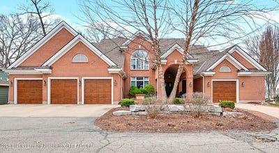 /international/us/6123-cottage-drive-haslett-mi-110106953118/