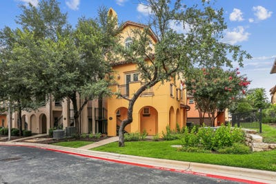 /international/us/12113-terraza-cir-austin-tx-110108886232/