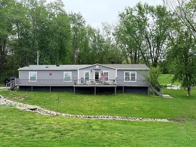 /international/us/1117-county-road-2362-moberly-mo-110107657941/