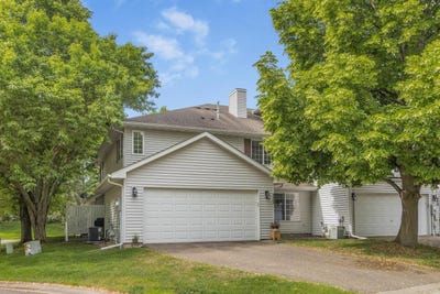 /international/us/372-gironde-court-woodbury-mn-110108749857/