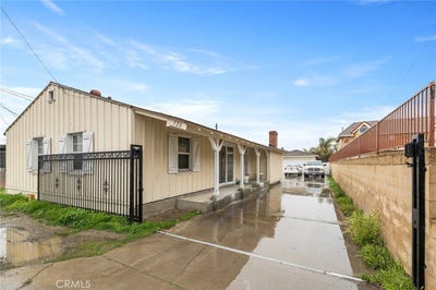 /international/us/728-n-euclid-street-santa-ana-ca-110119507112/