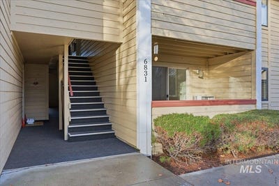 /international/us/6831-w-colehaven-boise-id-110104253802/