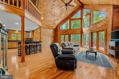 /international/us/336-honey-locust-lane-great-cacapon-wv-110100241378/?lang=zh-tw