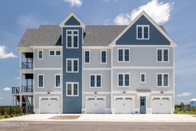 /international/us/514-n-11th-street-morehead-city-nc-110109188454/