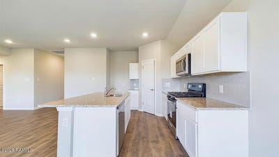 /international/us/155-colett-drive-sunset-la-110107846709/