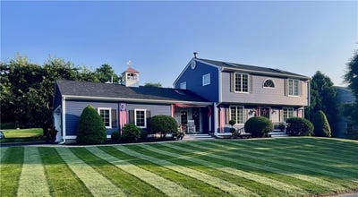 /international/us/34-brooks-farm-drive-bristol-ri-110108197163/