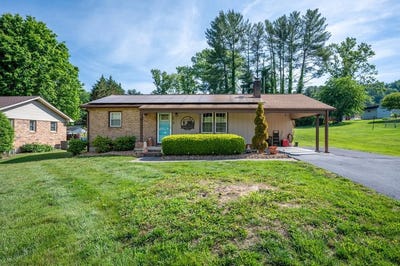 /international/us/183-harris-ln-marion-va-110108663711/