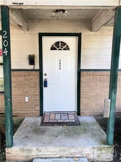 /international/us/204-hall-st-elgin-tx-110106681141/