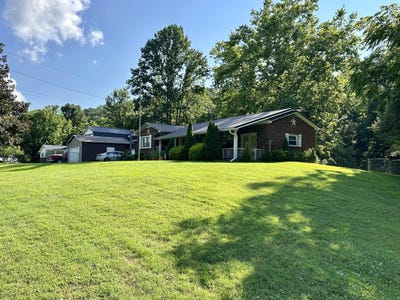 /international/us/22619-east-lynn-road-wayne-wv-110101114640/