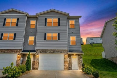 /international/us/2056-mountain-ash-lane-morgantown-wv-110106524013/
