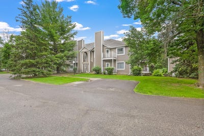 /international/us/742-county-road-f-w-shoreview-mn-110108772743/