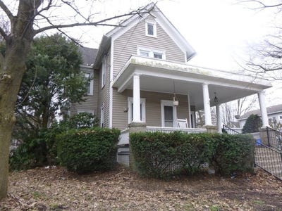 /international/us/44-e-elmira-mansfield-pa-110106818191/