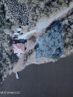 /international/us/4169-rue-sanchez-d-iberville-ms-110096655387/