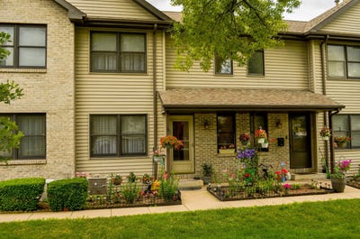/international/us/1835-bright-view-drive-loves-park-il-110108905262/