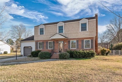 /international/us/127-freemoor-drive-poquoson-va-110098358622/