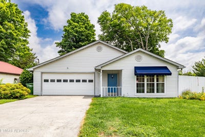 /international/us/812-s-cedar-st-maryville-tn-110108502852/