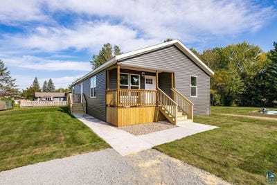 /international/us/2309-e-11th-st-superior-wi-110120070314/