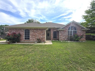 /international/us/604-valleyridge-court-decatur-tx-110108415248/