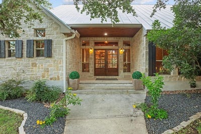 /international/us/387-brooks-crossing-boerne-tx-110105865415/