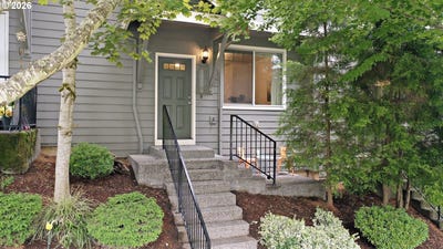 /international/us/19155-oak-ave-sandy-or-110108168280/