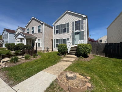 /international/us/791-serendipity-drive-aurora-il-110108295690/